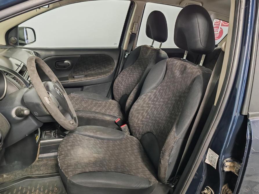 Nissan Note I Москва  - изображение 8