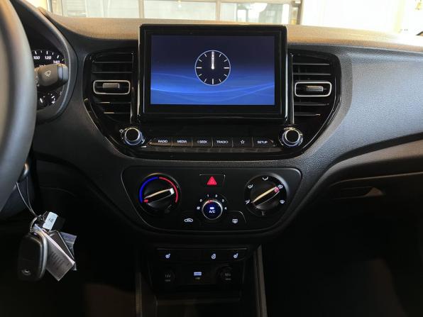 Hyundai Solaris II Рестайлинг с пробегом 2021 года, цена 1 629 000 рублей, 91795 км, седан, Автокод Объявления