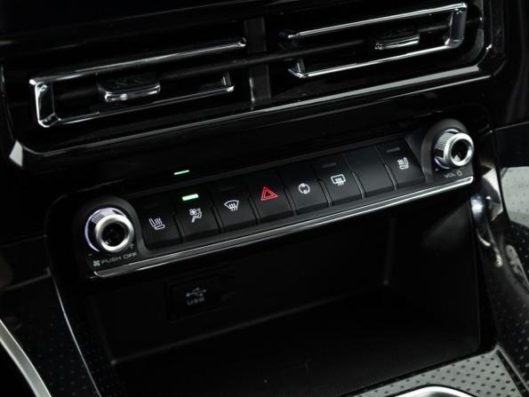 Haval M6 II с пробегом 2023 года, цена 1 720 000 рублей, 28139 км, внедорожник, Автокод Объявления