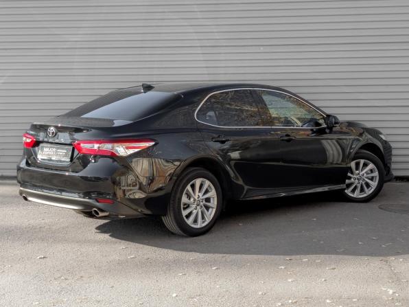 Toyota Camry VIII (XV70) Рестайлинг с пробегом 2023 года, цена 3 850 000 рублей, 10719 км, седан, Автокод Объявления