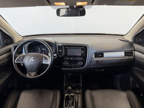 Mitsubishi Outlander III с пробегом 2012 года, цена 1 290 000 рублей, 210000 км, внедорожник, Автокод Объявления