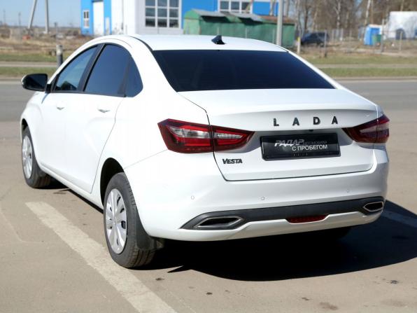 Lada (ВАЗ) Vesta I Рестайлинг (NG) с пробегом 2024 года, цена 1 265 000 рублей, 28600 км, седан, Автокод Объявления