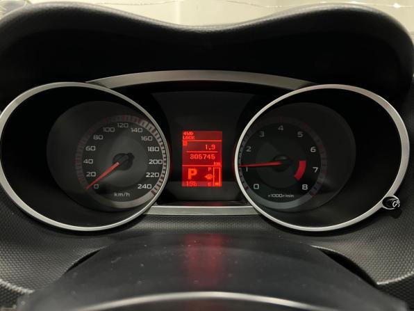 Mitsubishi Outlander II с пробегом 2008 года, цена 1 150 000 рублей, 305185 км, внедорожник, Автокод Объявления