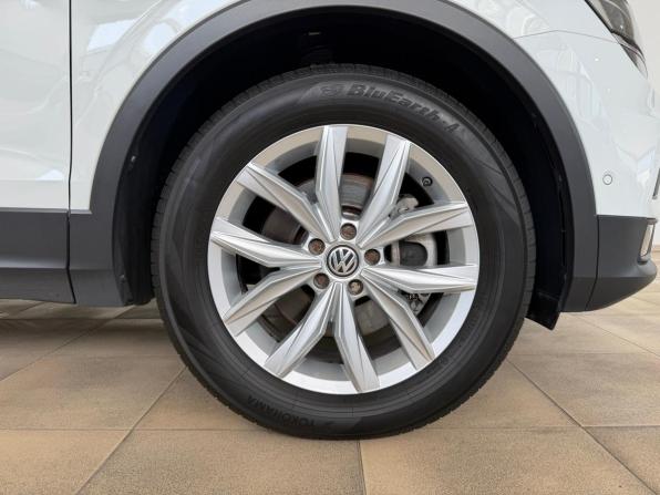 Volkswagen Tiguan II с пробегом 2020 года, цена 3 500 000 рублей, 51208 км, внедорожник, Автокод Объявления