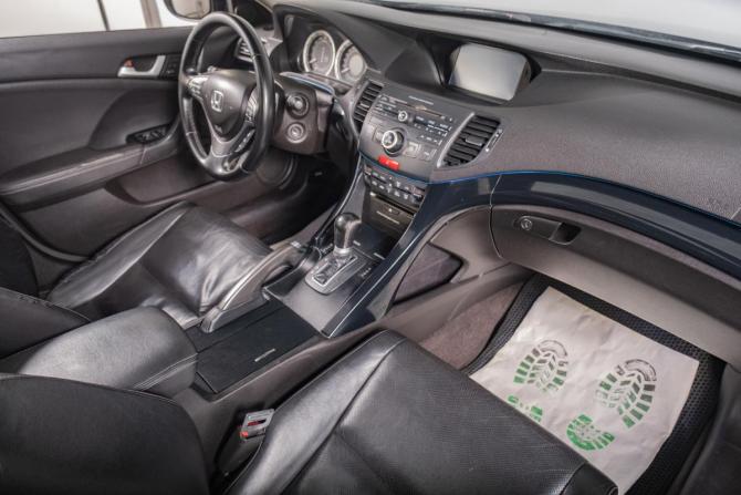 Honda Accord VIII Рестайлинг с пробегом 2011 года, цена 1 679 000 рублей, 250000 км, седан, Автокод Объявления