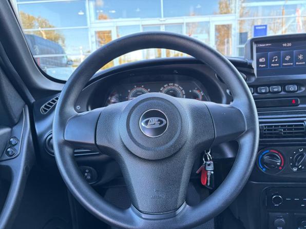 Lada (ВАЗ) Niva Travel I с пробегом 2021 года, цена 1 070 000 рублей, 38395 км, внедорожник, Автокод Объявления