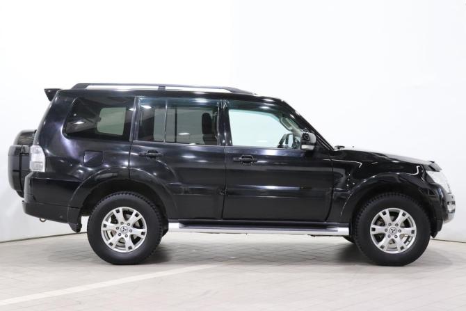 Mitsubishi Pajero IV Рестайлинг 2 с пробегом 2014 года, цена 2 520 000 рублей, 118748 км, внедорожник, Автокод Объявления