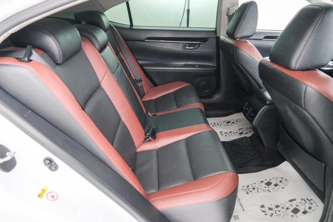 Lexus ES VI с пробегом 2015 года, цена 2 099 000 рублей, 167000 км, седан, Автокод Объявления