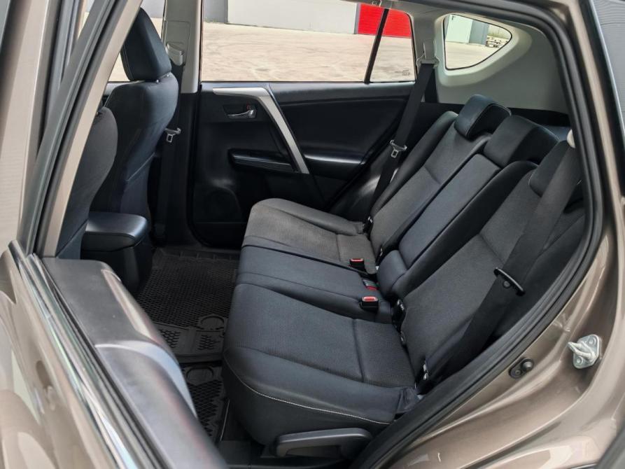 Toyota RAV4 IV (XA40) Рестайлинг Краснодар  - изображение 9