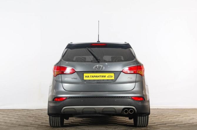Hyundai Santa Fe III с пробегом 2013 года, цена 1 699 000 рублей, 212946 км, внедорожник, Автокод Объявления