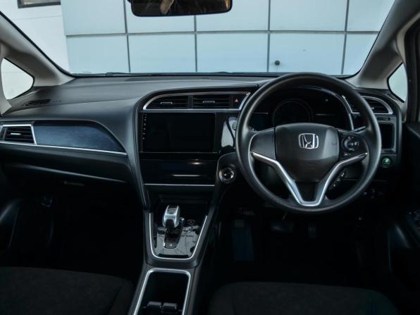 Honda Shuttle II Рестайлинг с пробегом 2019 года, цена 1 415 000 рублей, 190806 км, универсал, Автокод Объявления
