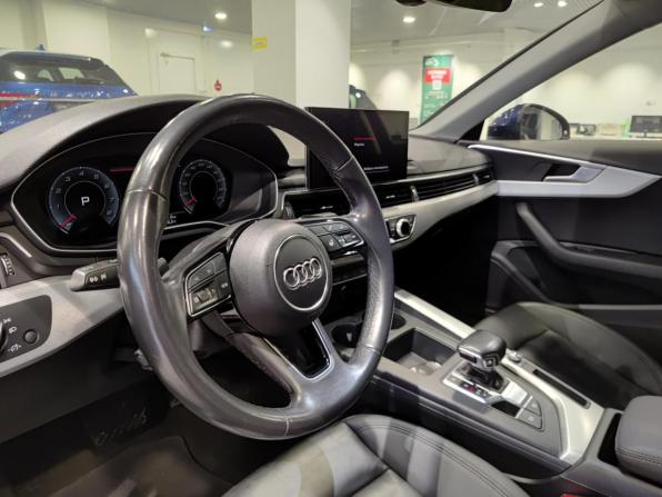 Audi A4 V (B9) Рестайлинг с пробегом 2020 года, цена 2 979 000 рублей, 155552 км, седан, Автокод Объявления