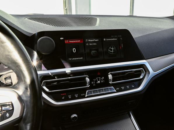 BMW 3 серии VII (G2x) с пробегом 2019 года, цена 3 399 000 рублей, 84500 км, седан, Автокод Объявления