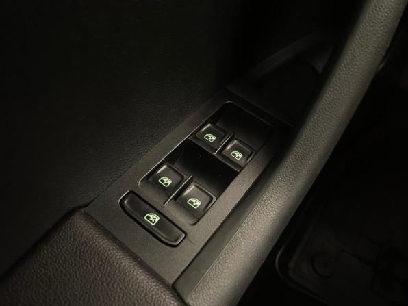 Skoda Octavia III (A7) Рестайлинг с пробегом 2017 года, цена 1 580 000 рублей, 186524 км, лифтбек, Автокод Объявления