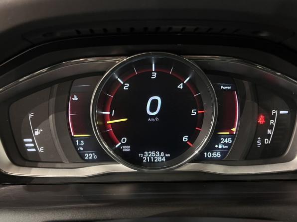 Volvo XC60 I Рестайлинг с пробегом 2015 года, цена 1 999 000 рублей, 211281 км, внедорожник, Автокод Объявления