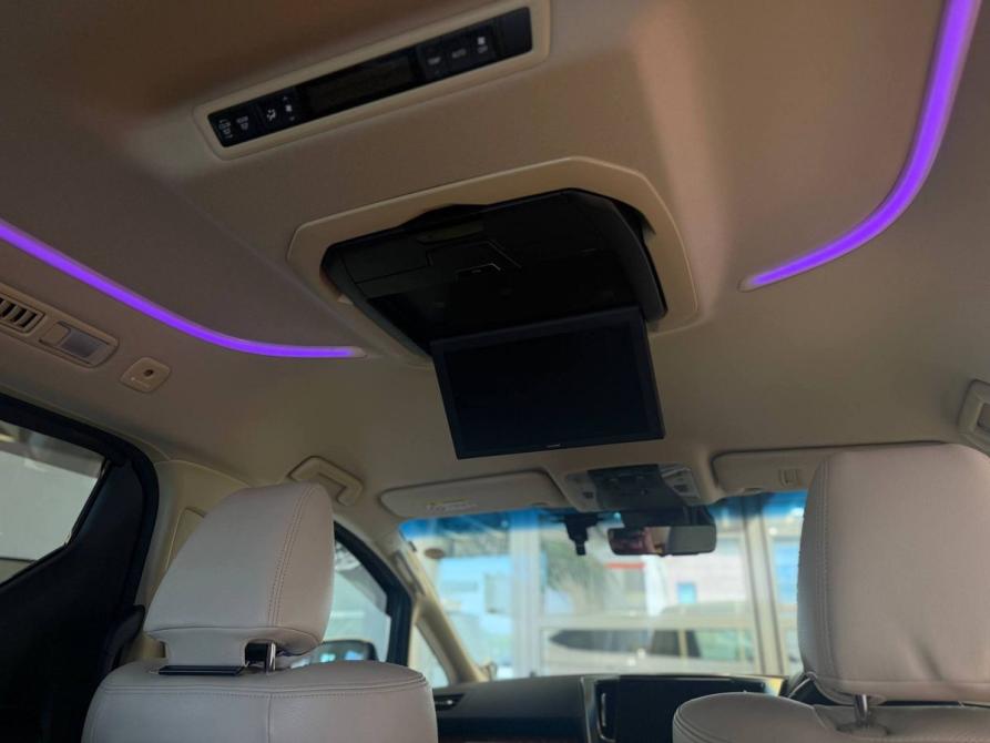 Toyota Alphard III Рестайлинг Челябинск  - изображение 21