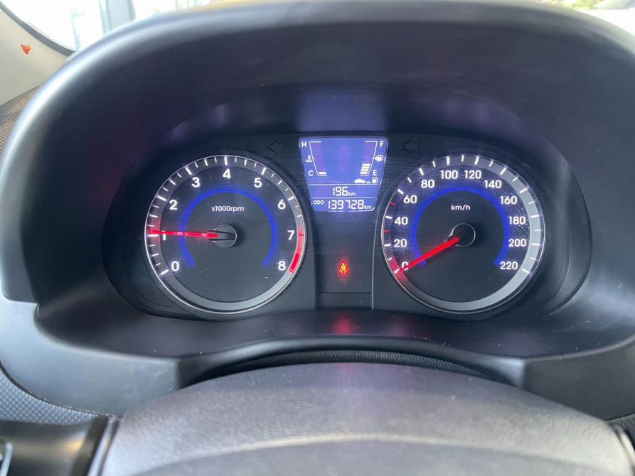 Hyundai Solaris I Саратов  - изображение 18