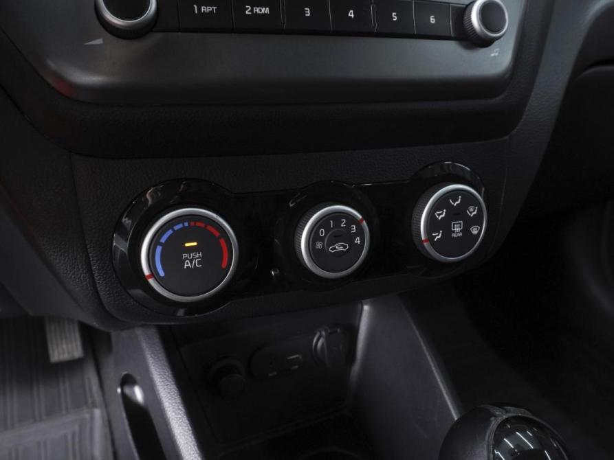 Kia Rio III Рестайлинг Ростов-на-Дону  - изображение 15