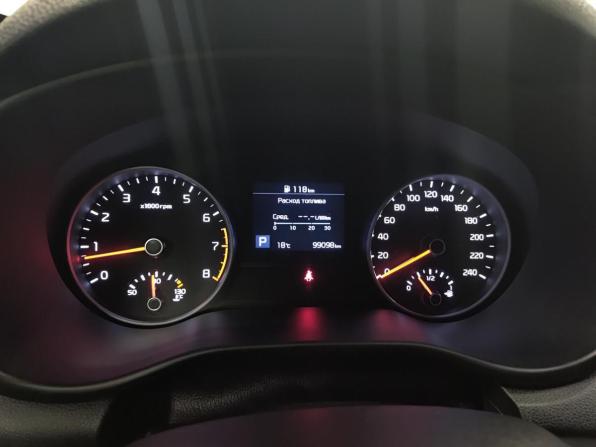 Kia Sportage IV Рестайлинг с пробегом 2018 года, цена 2 365 000 рублей, 99068 км, внедорожник, Автокод Объявления