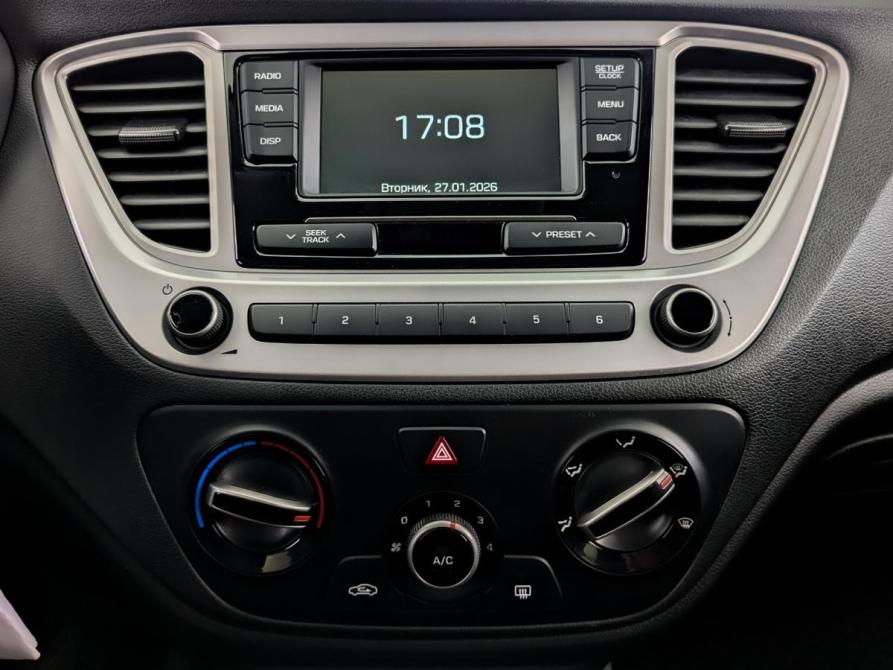 Hyundai Solaris II Москва  - изображение 15