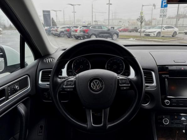 Volkswagen Touareg II с пробегом 2013 года, цена 2 189 900 рублей, 152693 км, внедорожник, Автокод Объявления