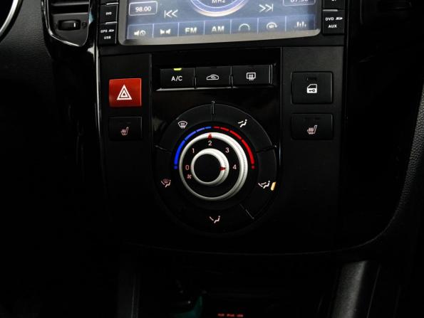 Kia Venga I с пробегом 2012 года, цена 899 000 рублей, 148000 км, компактвэн, Автокод Объявления