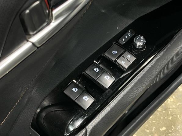 Toyota Camry VIII (XV70) с пробегом 2019 года, цена 2 675 000 рублей, 168398 км, седан, Автокод Объявления