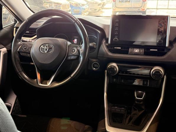 Toyota RAV4 V (XA50) с пробегом 2020 года, цена 2 990 000 рублей, 97800 км, внедорожник, Автокод Объявления