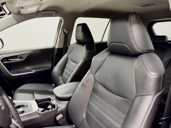 Toyota RAV4 V (XA50) с пробегом 2019 года, цена 3 620 000 рублей, 69730 км, внедорожник, Автокод Объявления