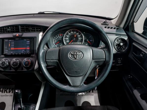 Toyota Corolla XI (E160 E170 E180) Рестайлинг 1 с пробегом 2016 года, цена 1 330 000 рублей, 169000 км, универсал, Автокод Объявления