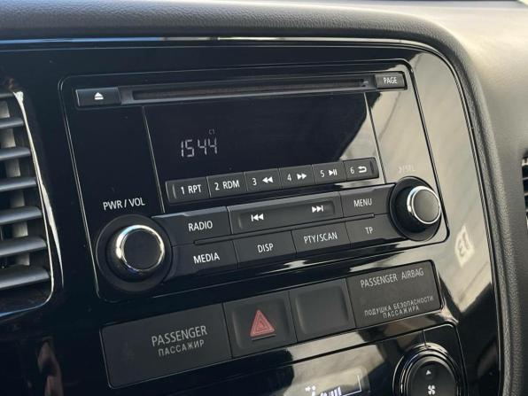 Mitsubishi Outlander III Рестайлинг 2 с пробегом 2016 года, цена 1 529 000 рублей, 178997 км, внедорожник, Автокод Объявления