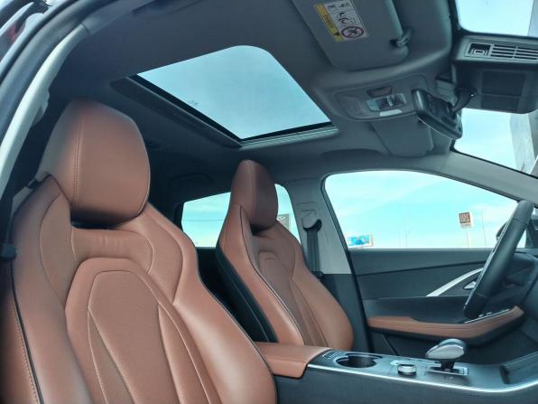 Omoda C5 I с пробегом 2022 года, цена 1 680 000 рублей, 66000 км, внедорожник, Автокод Объявления