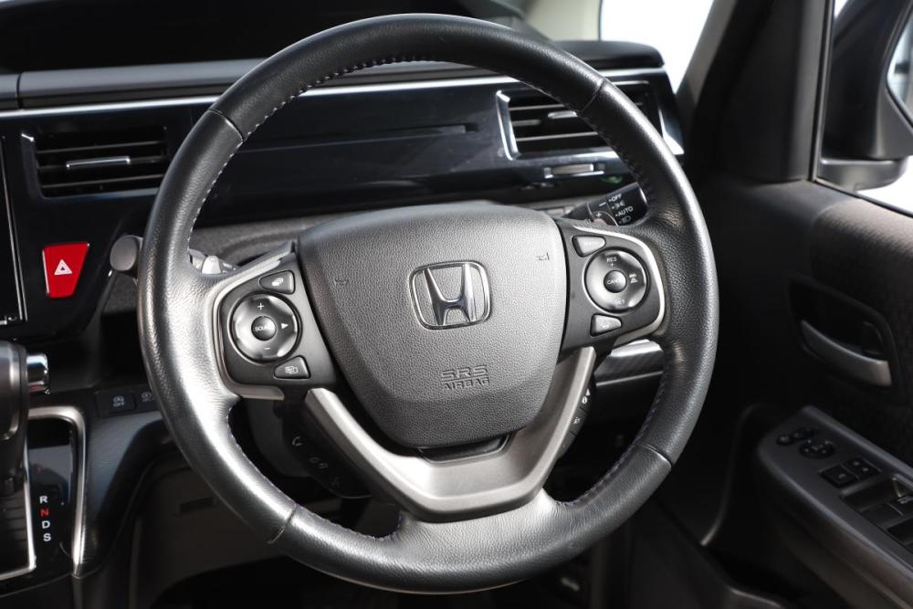 Honda Stepwgn V Рестайлинг Новосибирск  - изображение 12