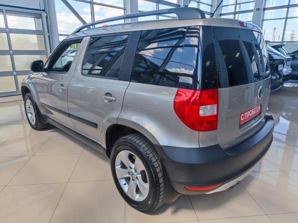Skoda Yeti I с пробегом 2013 года, цена 999 000 рублей, 83000 км, внедорожник, Автокод Объявления