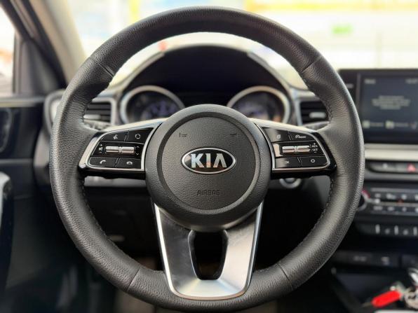 Kia Ceed III с пробегом 2020 года, цена 1 540 000 рублей, 171082 км, универсал, Автокод Объявления