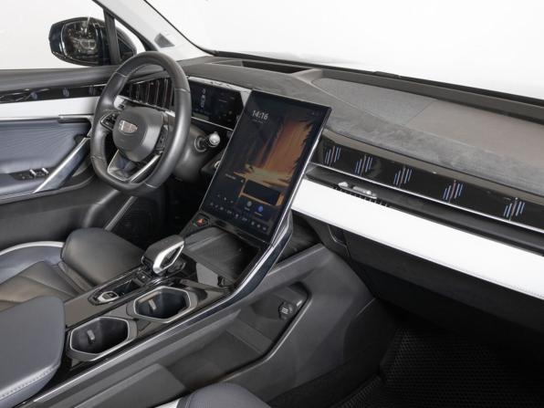 Geely Atlas II с пробегом 2024 года, цена 2 849 658 рублей, 18617 км, внедорожник, Автокод Объявления