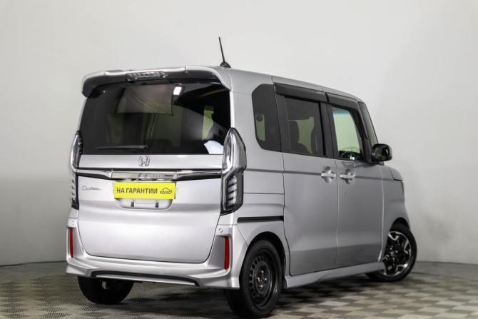 Honda N-BOX II с пробегом 2018 года, цена 1 039 000 рублей, 73580 км, микровэн, Автокод Объявления