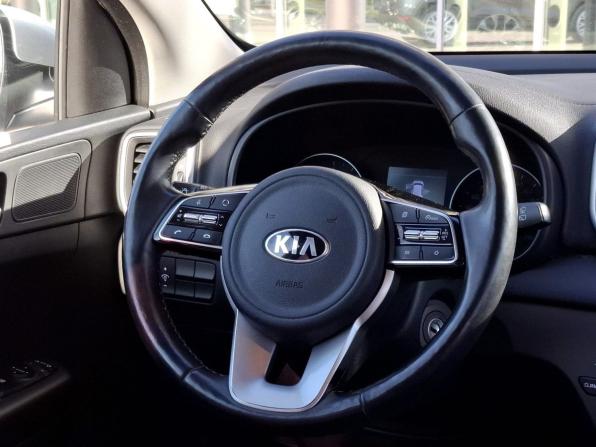 Kia Sportage IV Рестайлинг с пробегом 2020 года, цена 1 990 000 рублей, 134837 км, внедорожник, Автокод Объявления