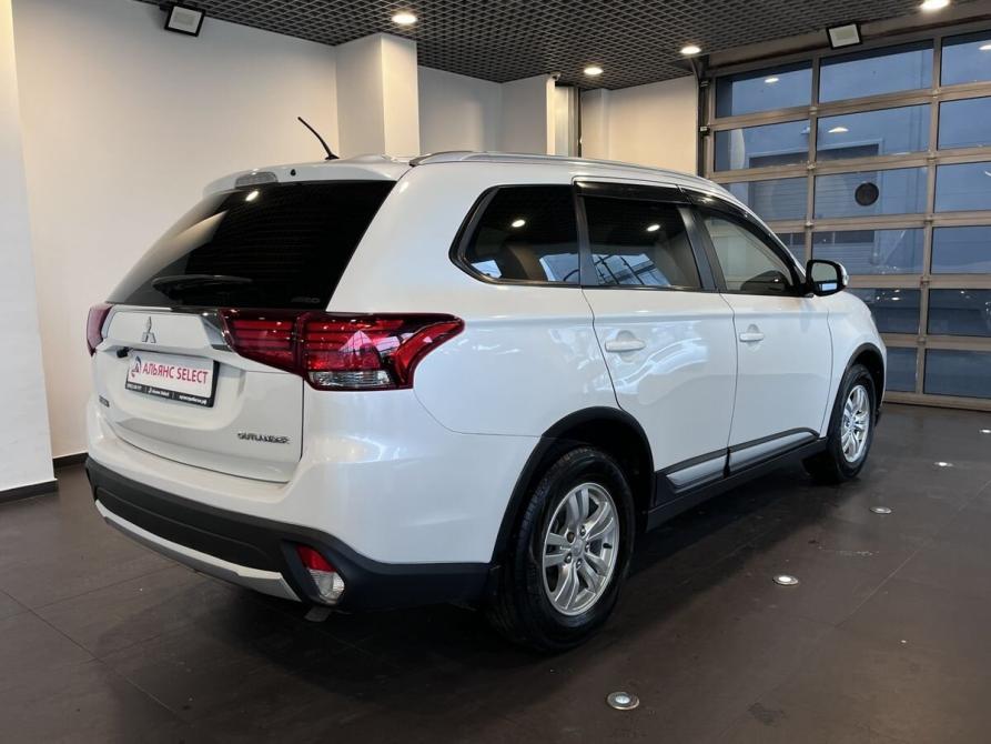 Mitsubishi Outlander III Рестайлинг Чебоксары  - изображение 3