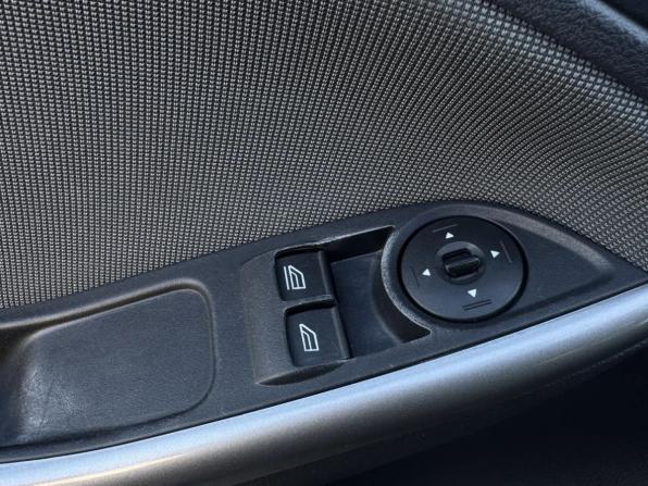 Ford Focus III с пробегом 2013 года, цена 759 000 рублей, 161203 км, хэтчбек, Автокод Объявления