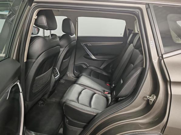 Geely Atlas Pro с пробегом 2023 года, цена 1 199 000 рублей, 82595 км, внедорожник, Автокод Объявления