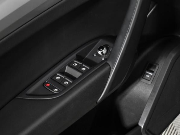 Audi Q5 II (FY) Рестайлинг с пробегом 2021 года, цена 4 699 000 рублей, 67139 км, внедорожник, Автокод Объявления