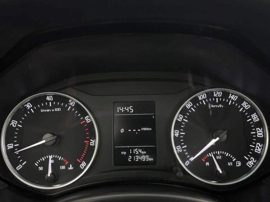 Skoda Octavia II (A5) Рестайлинг Псков  - изображение 10