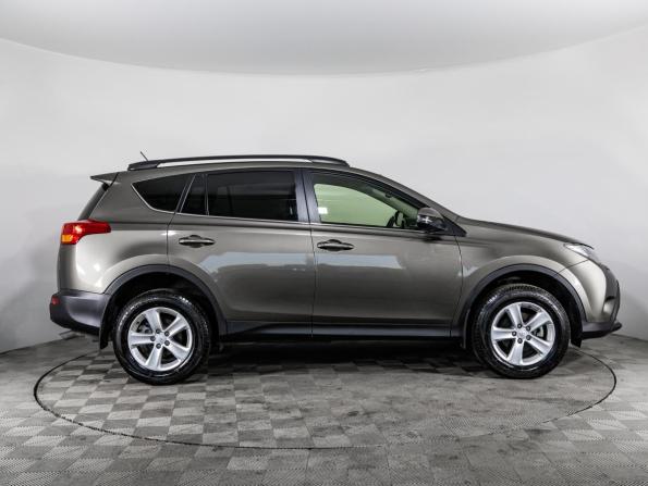 Toyota RAV4 IV (XA40) с пробегом 2013 года, цена 2 421 500 рублей, 34870 км, внедорожник, Автокод Объявления