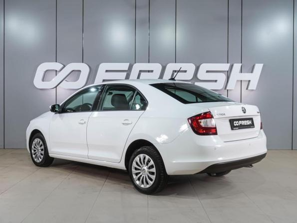Skoda Rapid I Рестайлинг с пробегом 2019 года, цена 1 359 000 рублей, 76026 км, лифтбек, Автокод Объявления