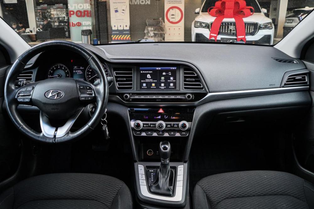 Hyundai Elantra VI (AD) Рестайлинг Москва  - изображение 9