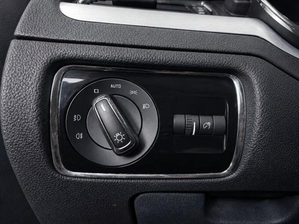 Skoda Superb II Рестайлинг с пробегом 2014 года, цена 1 499 000 рублей, 130000 км, лифтбек, Автокод Объявления