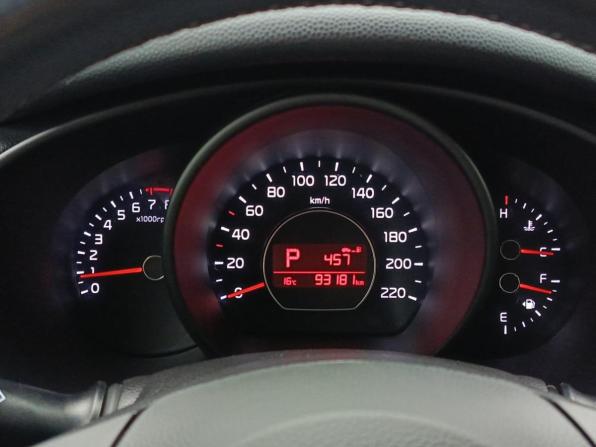 Kia Soul II Рестайлинг с пробегом 2017 года, цена 1 590 000 рублей, 93148 км, хэтчбек, Автокод Объявления