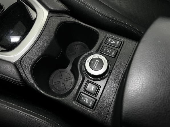 Nissan X-Trail III Рестайлинг с пробегом 2018 года, цена 2 299 000 рублей, 68017 км, внедорожник, Автокод Объявления
