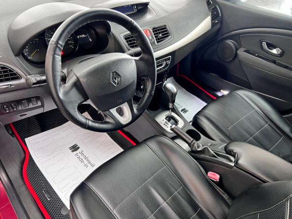 Renault Fluence I с пробегом 2011 года, цена 675 000 рублей, 227435 км, седан, Автокод Объявления